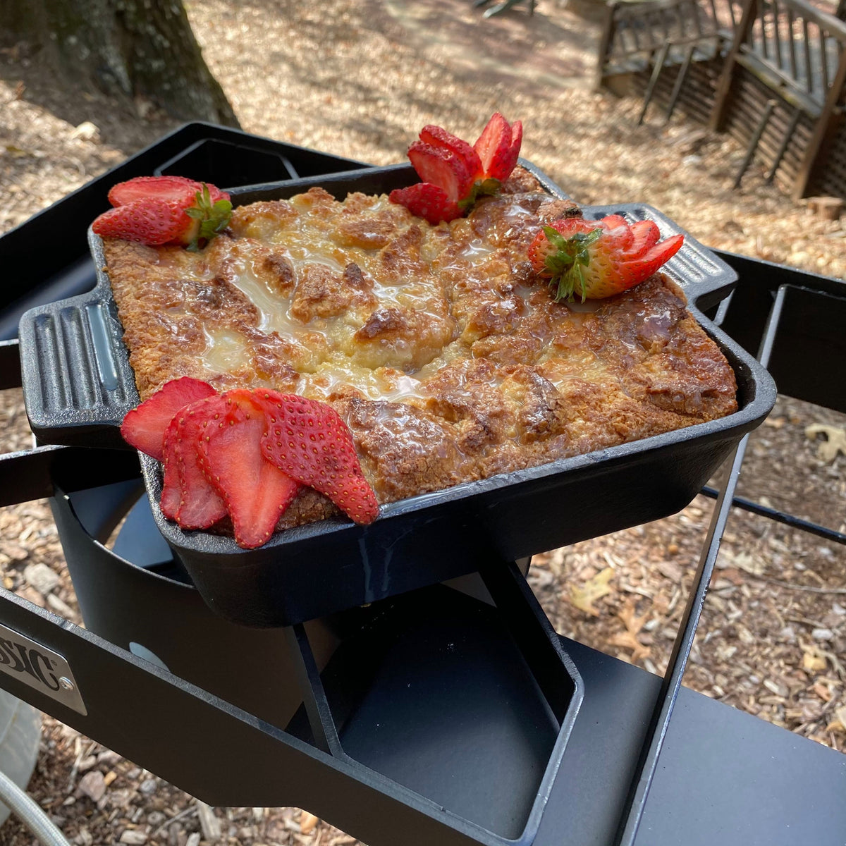 8-in Cast Iron Square Cake Pan